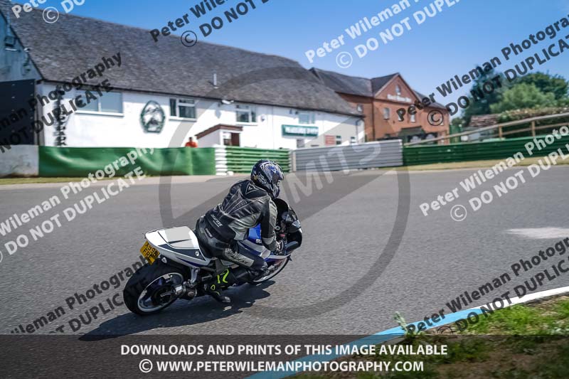 enduro digital images;event digital images;eventdigitalimages;mallory park;mallory park photographs;mallory park trackday;mallory park trackday photographs;no limits trackdays;peter wileman photography;racing digital images;trackday digital images;trackday photos